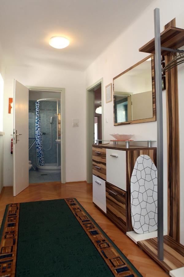 Spacious Piran Central Apartment For 5 Pax Bg Esterno foto