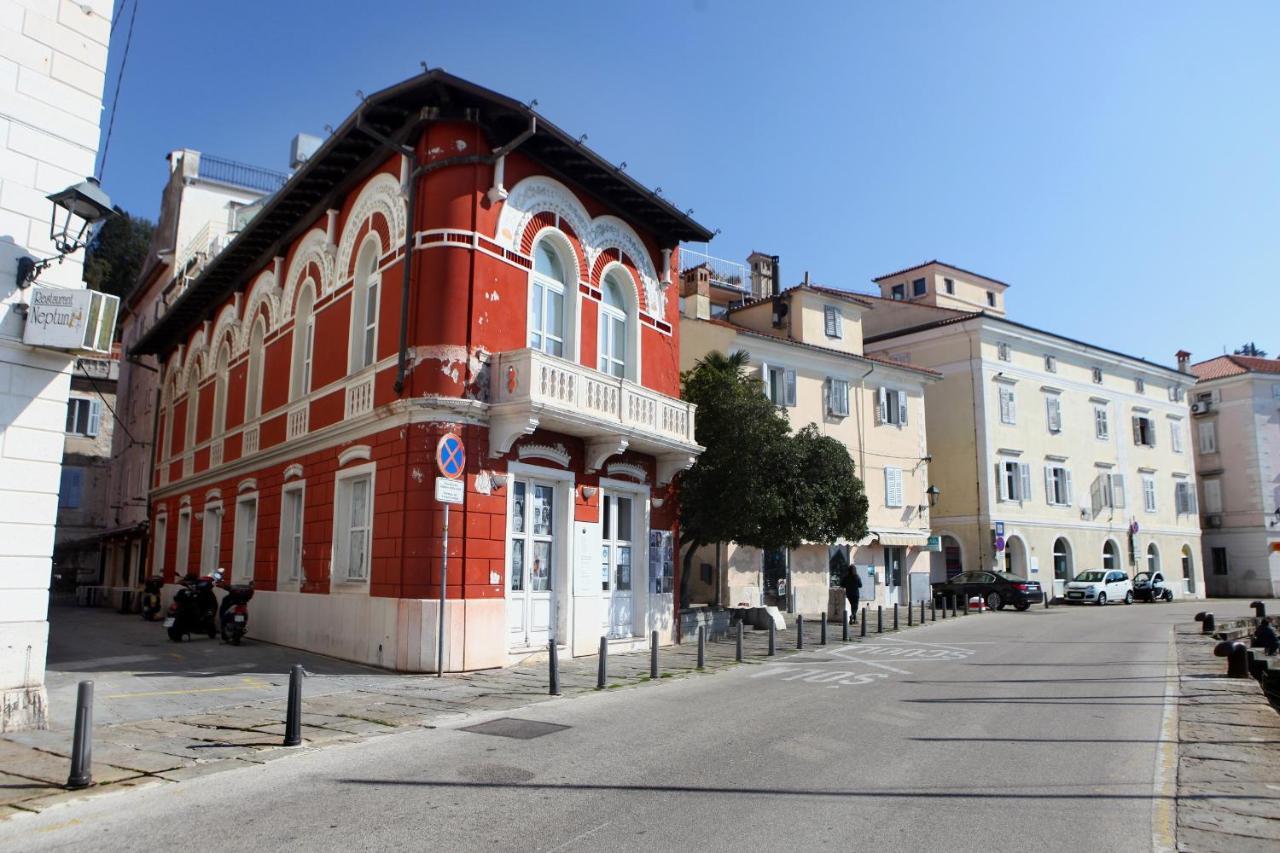 Spacious Piran Central Apartment For 5 Pax Bg Esterno foto