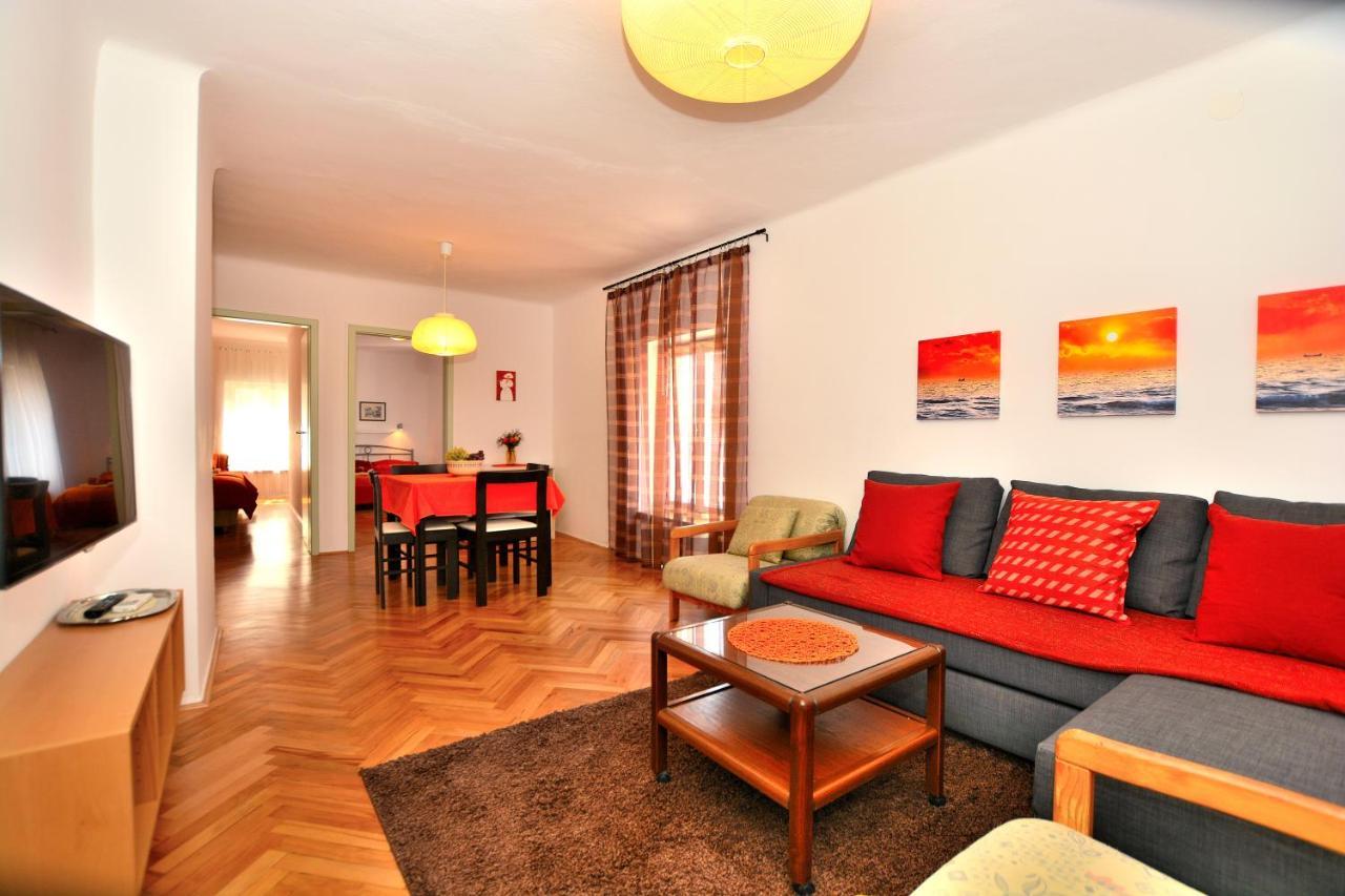 Spacious Piran Central Apartment For 5 Pax Bg Esterno foto